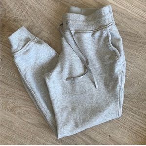 Lululemon Athletica Gray Joggers Size 6